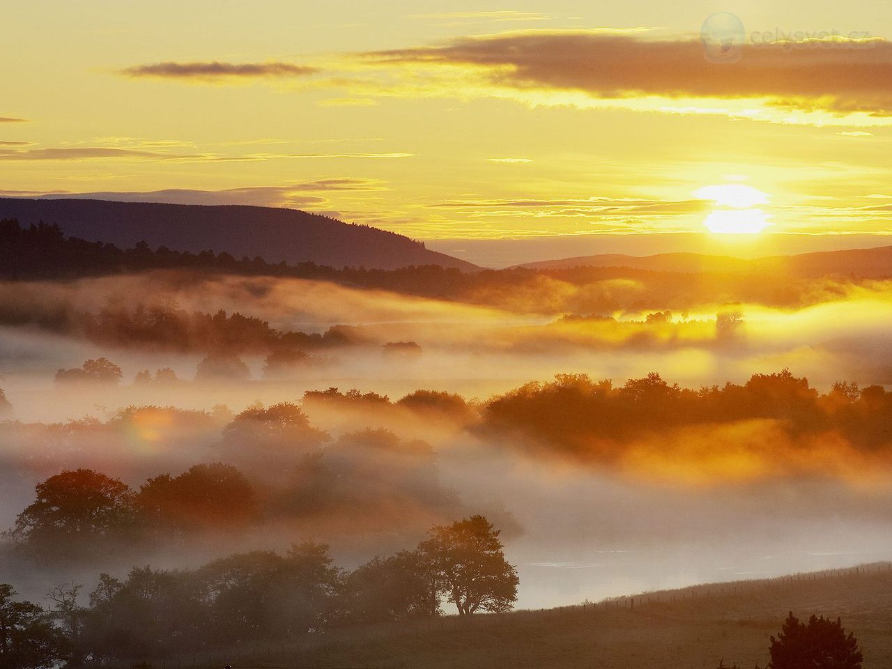 Foto: Strathspey At Sunrise, Scotland