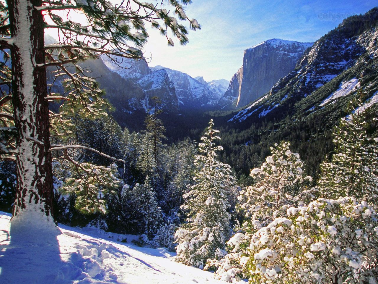 Foto: El Capitan And The Yosemite Valley In Winter, California