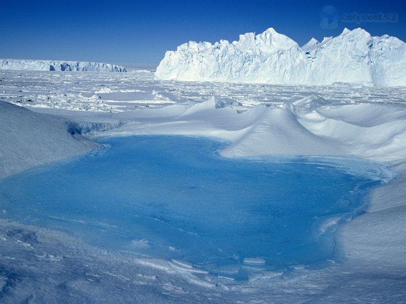 Foto: Dumont Durville, Terre Adelie Coast, East Antarctica