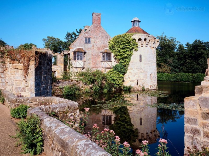 Foto: Scotney Castle, Kent, England